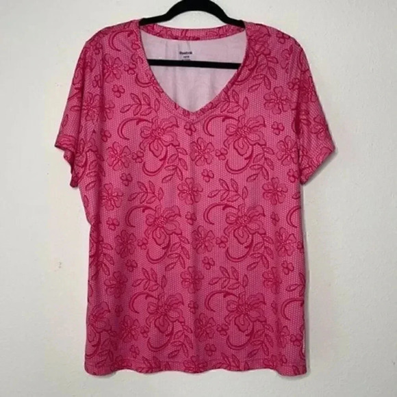 Reebok Tops - Reebok plus 14/16 athletic short sleeve pink top